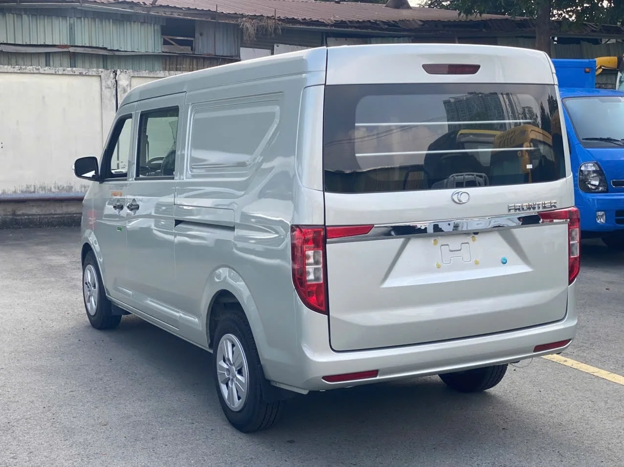 Hình xe Van TF450 5 chỗ không bị giờ