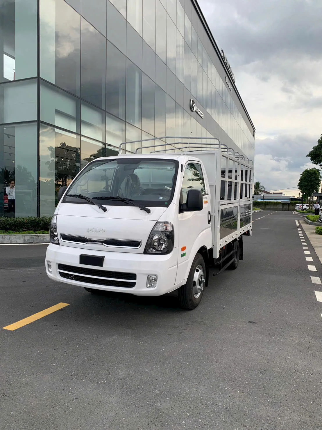 Hình xe KIA K200 tải 2T49