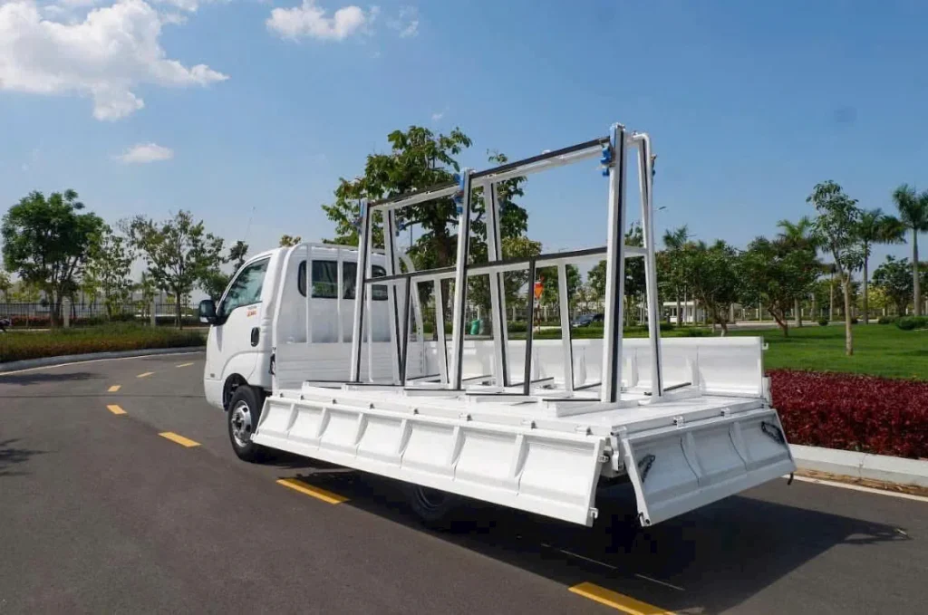 Hình xe KIA K250 mở bửng