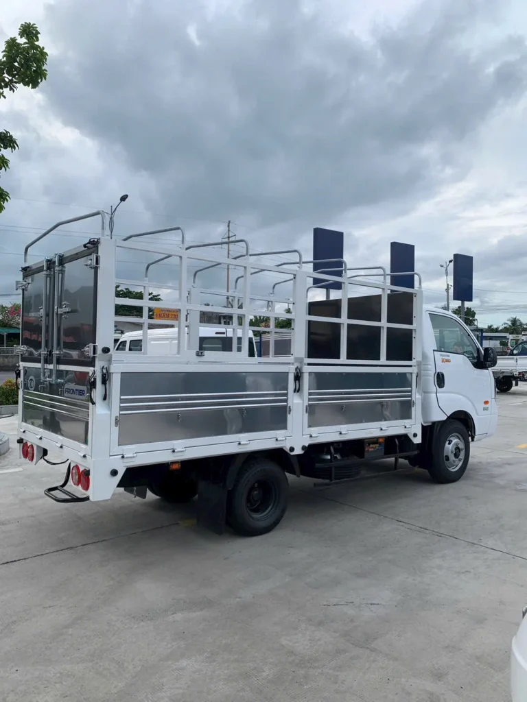 Hình xe KIA K250 thùng mui bạt