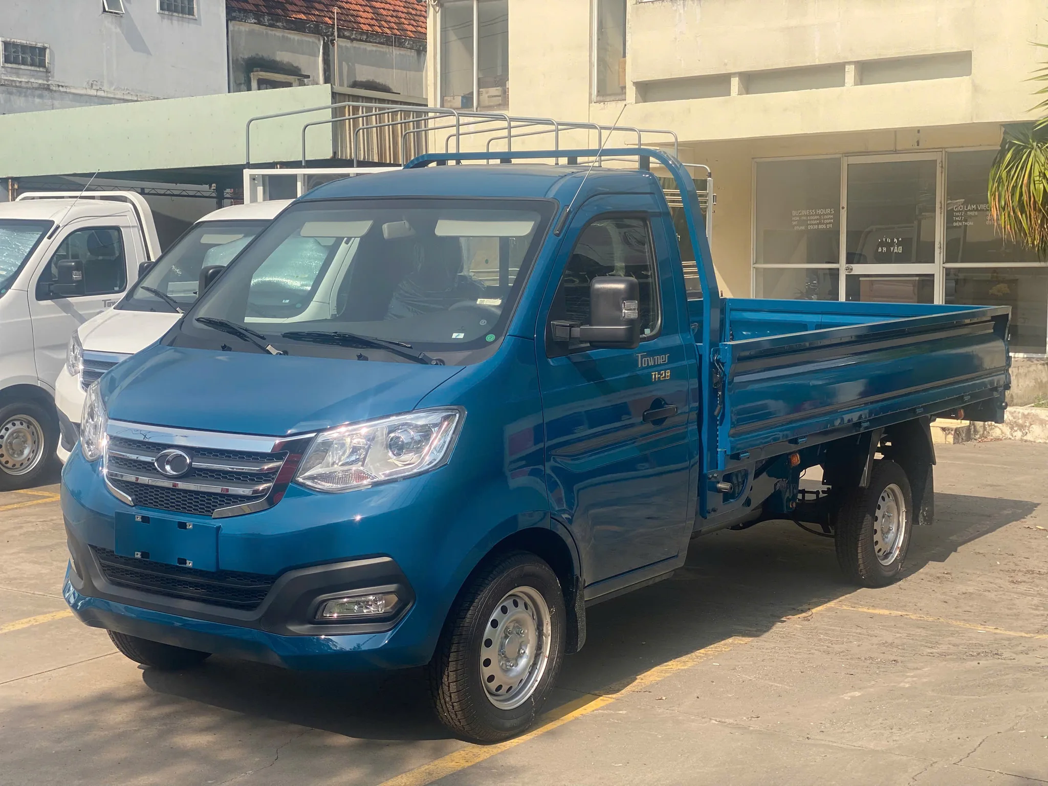 Hình xe tải T1-2.8 thùng lửng Hình xe tải T1-2.8 thùng lửng